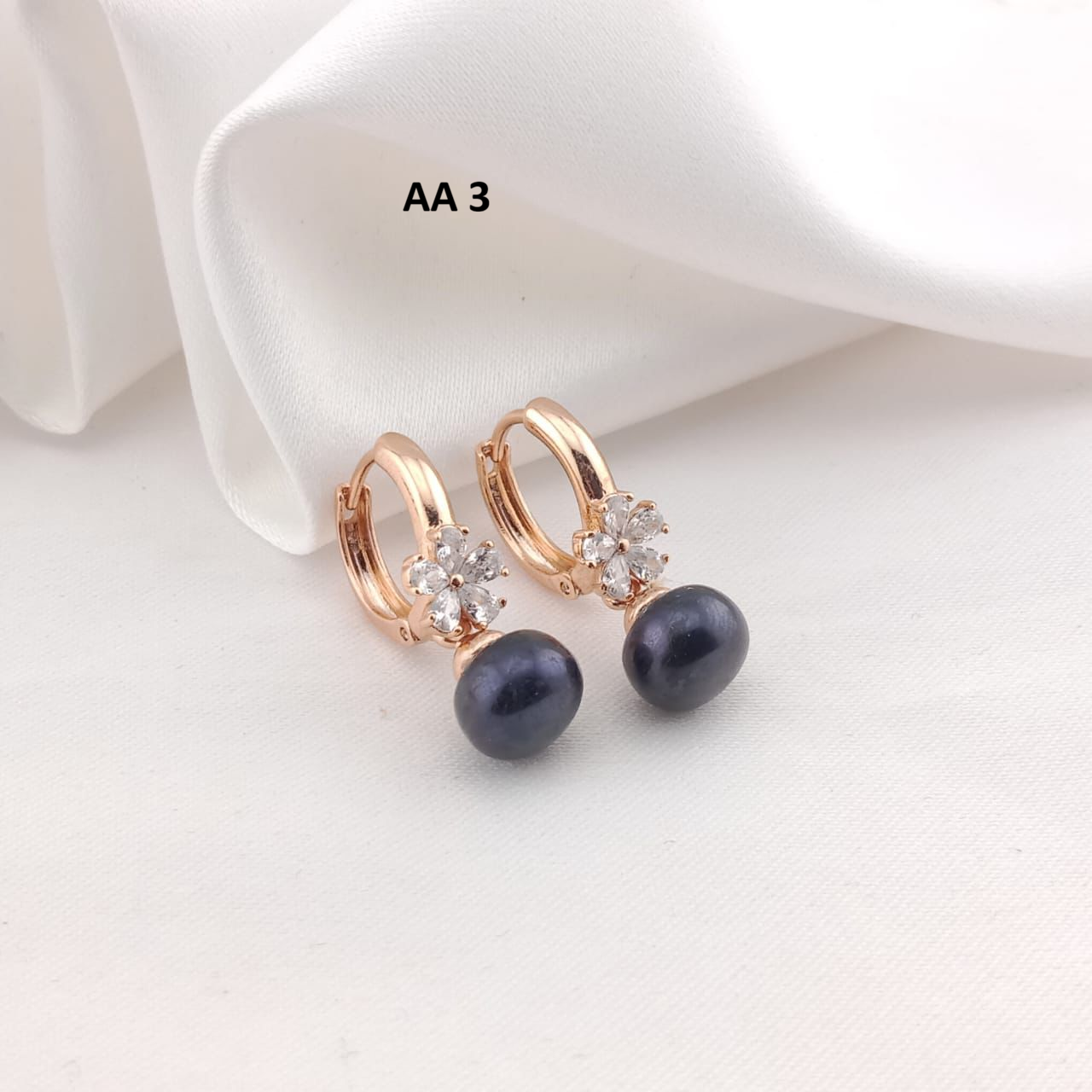 Lombok Pearl Gallery Anting AA1-AA8