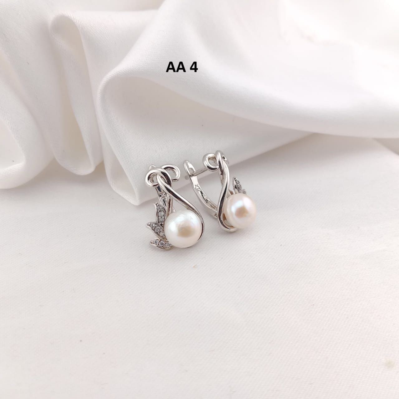 Lombok Pearl Gallery Anting AA1-AA8
