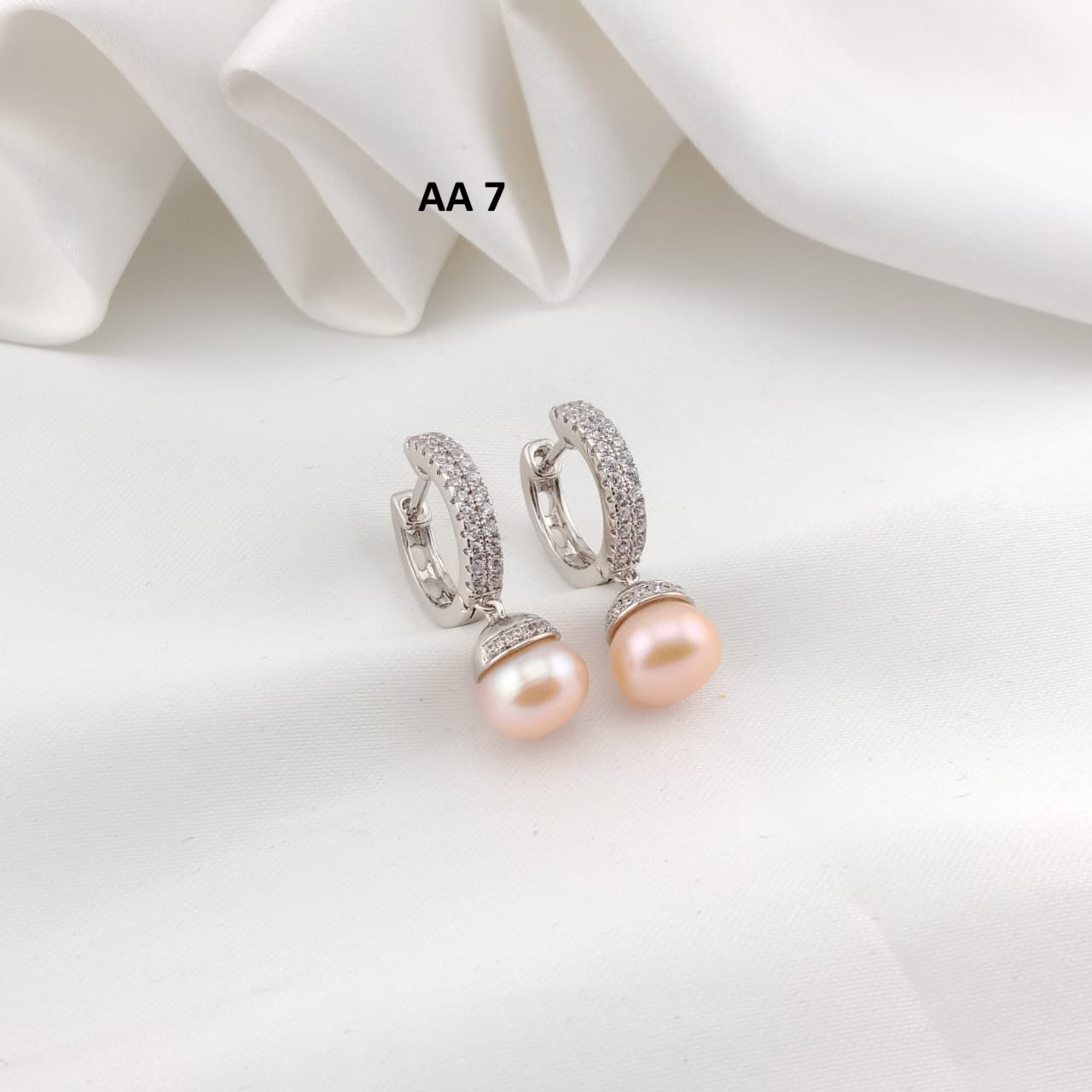 Lombok Pearl Gallery Anting AA1-AA8